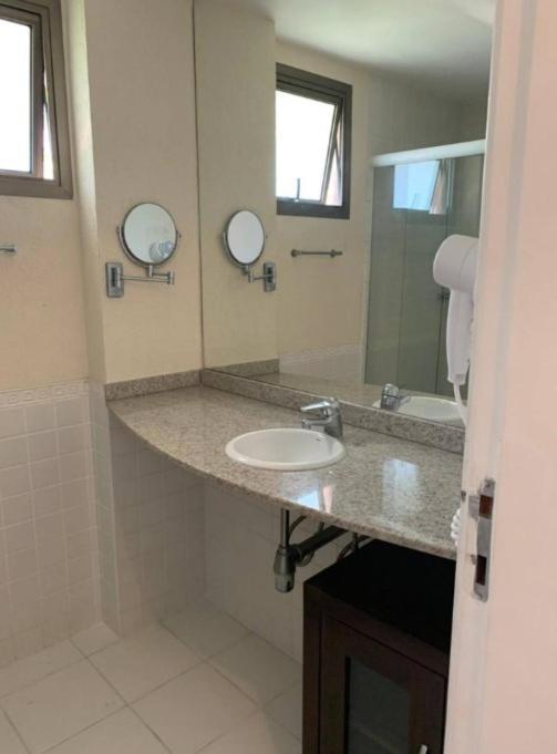 Apartamento Premium Suítes 04